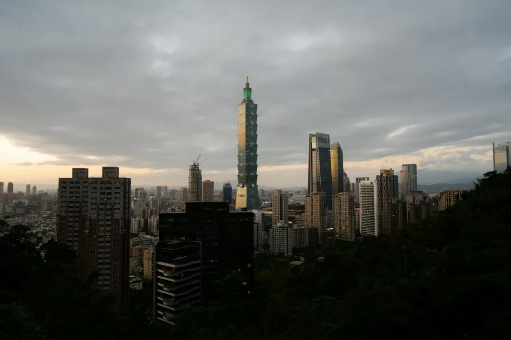 玉山金三度躋身全球銀行業永續前1%