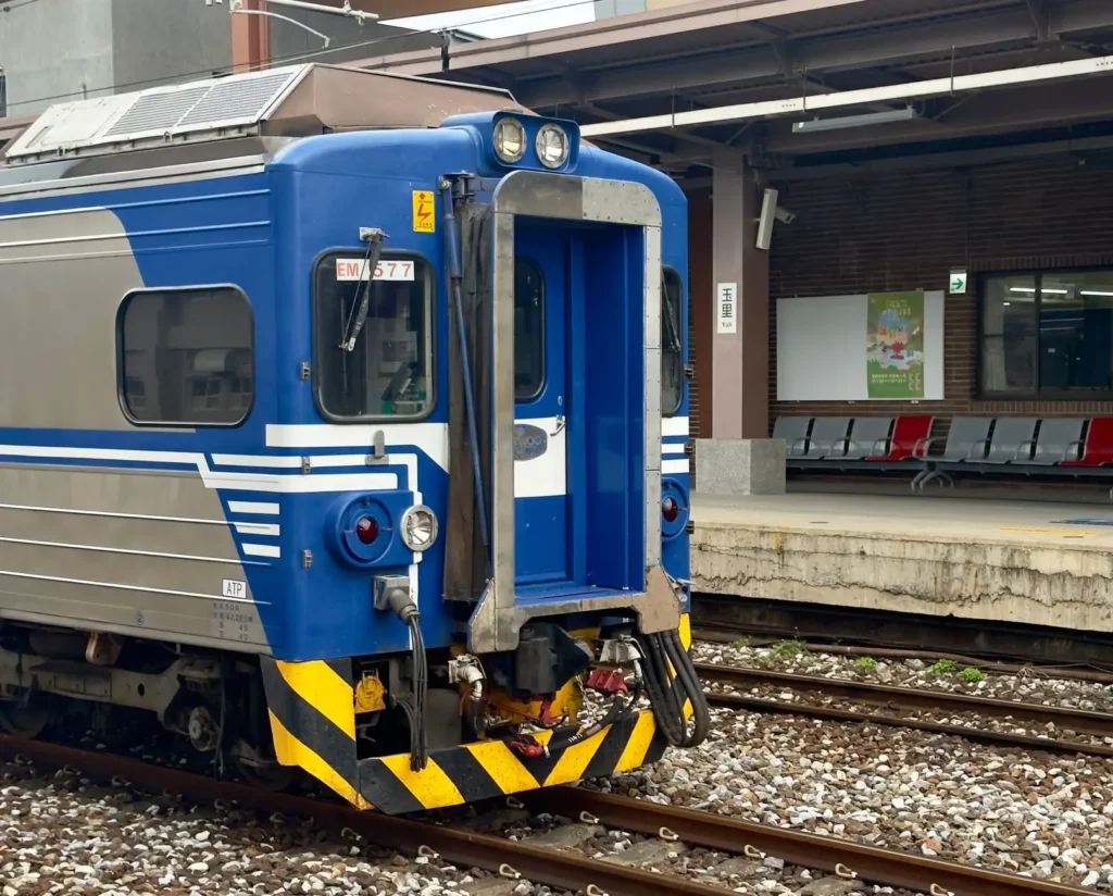 台鐵東部列車17日下午5時後機動復駛
