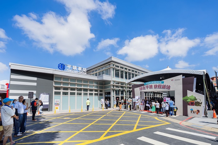 平鎮車站營運通車典禮。(圖/桃市府提供)